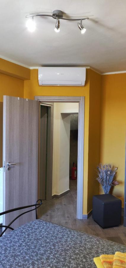 Affitto Turistico - La Terrazzina Apartman Monterotondo  Kültér fotó